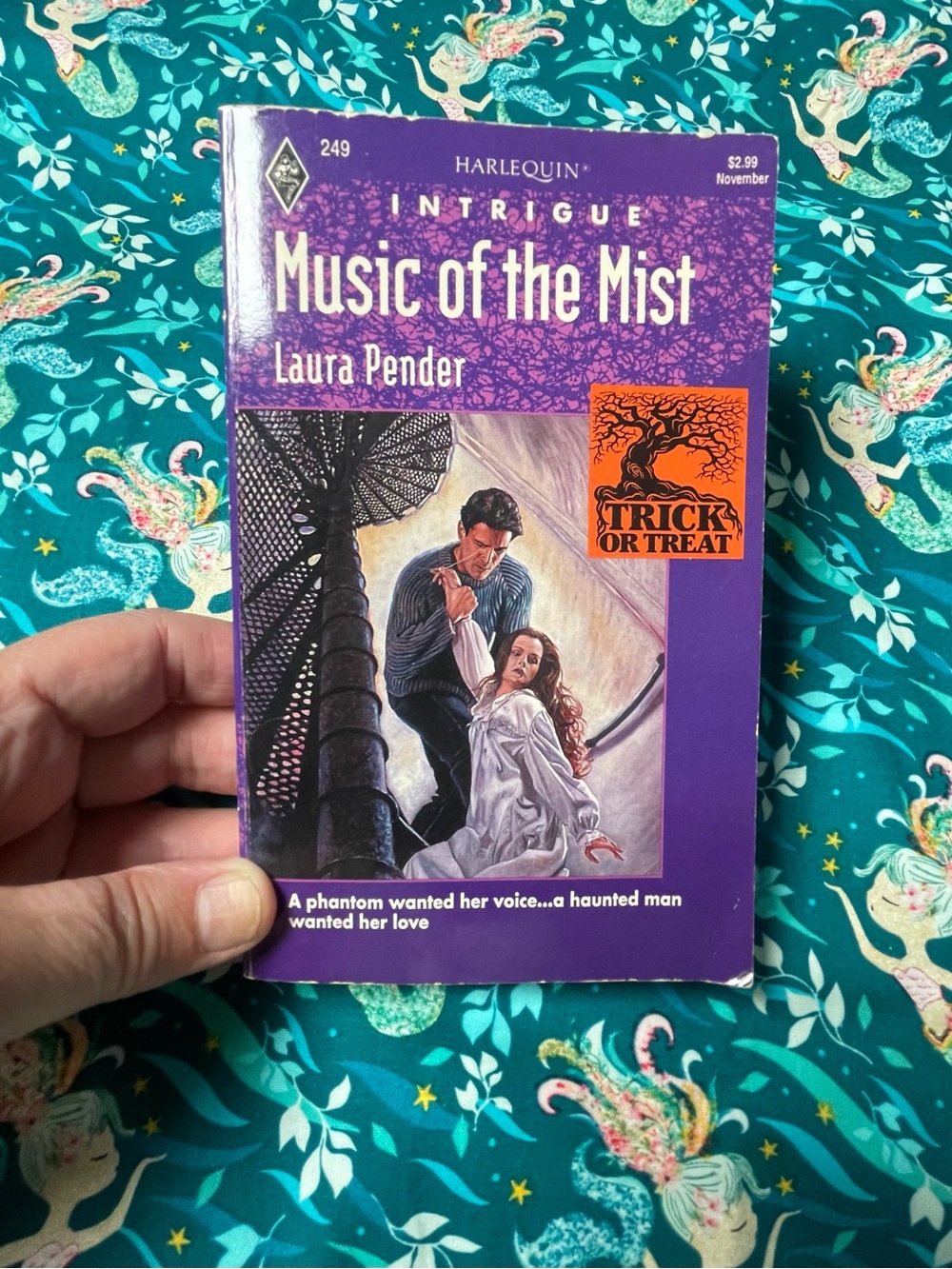 Rare find! Harlequin Intrigue: Music of the Mist romance novel by Laura Pender